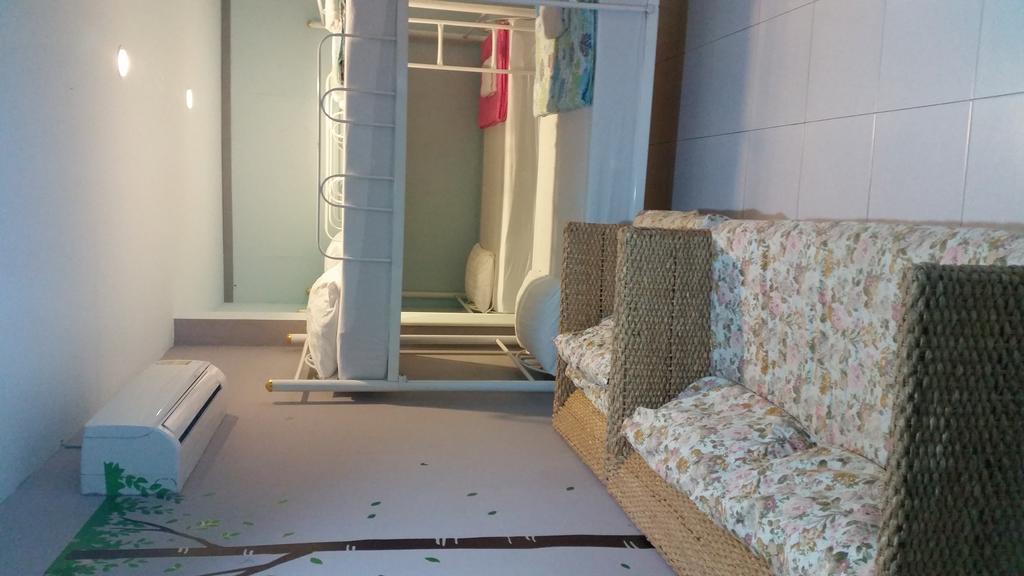 Phuket Blue Hostel Bagian luar foto